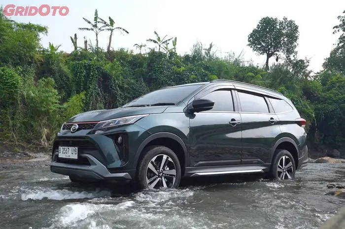 IRITNYA TEMBUS 16,4 KM/LITER, INI DERETAN DAYA PIKAT DAIHATSU TERIOS
